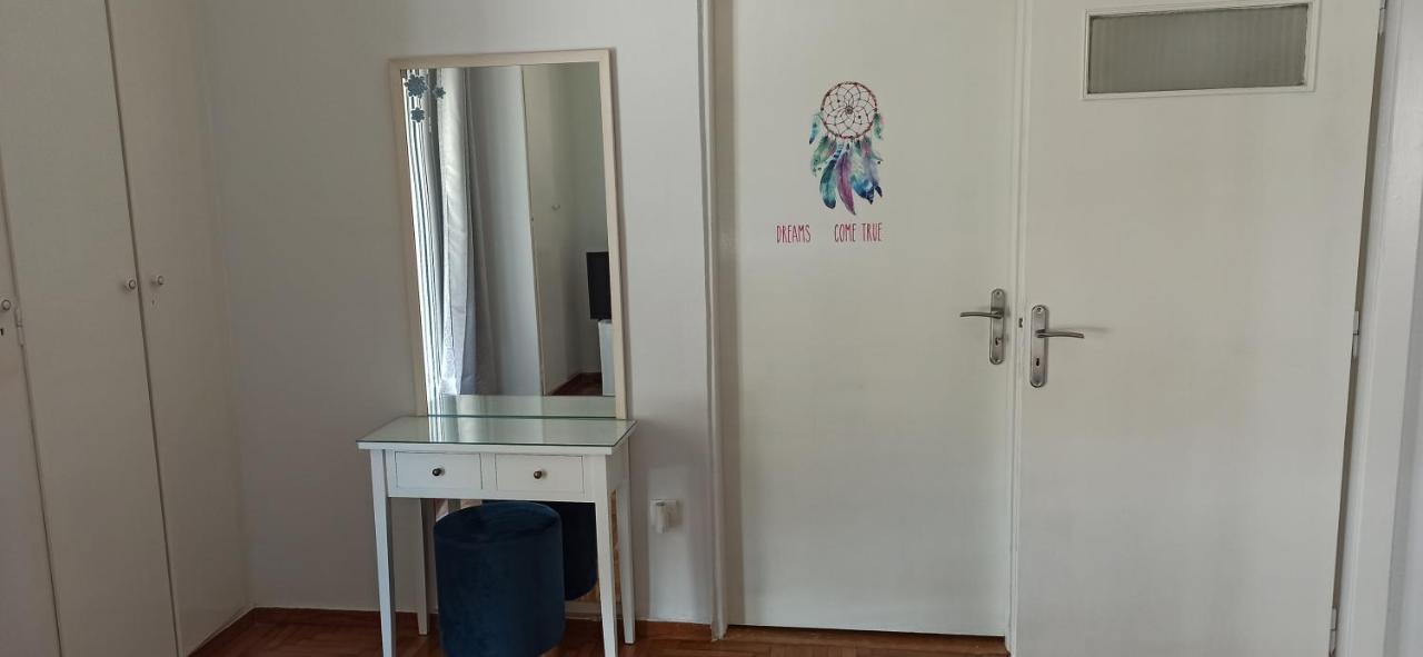 Chris'S Athens Home In The Center Of Everything 外观 照片